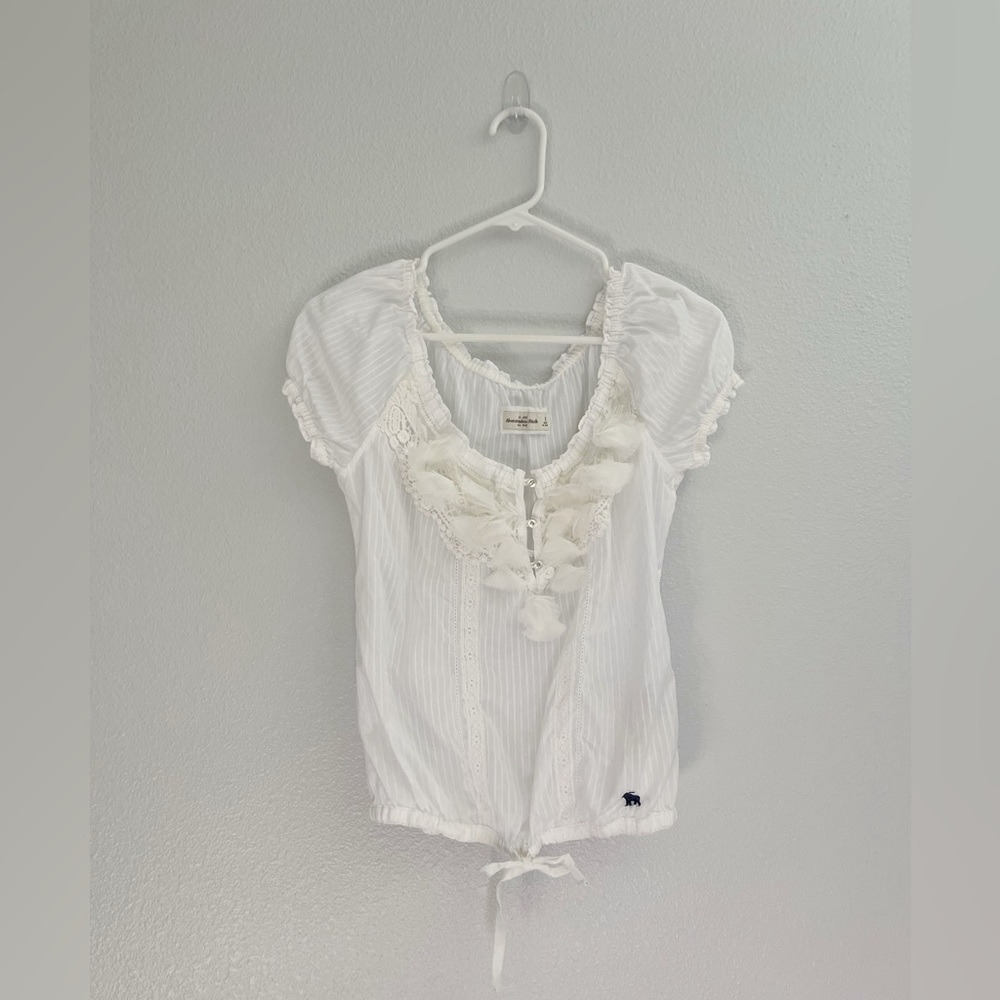Abercrombie & Fitch top